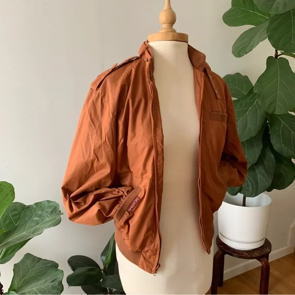 Vintage 1990s Cognac Bomber Jacket | Lightweight & Effortlessly Chic - Picture 4 of 10